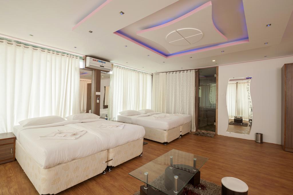 Boomerang Resort Мандрем Номер фото